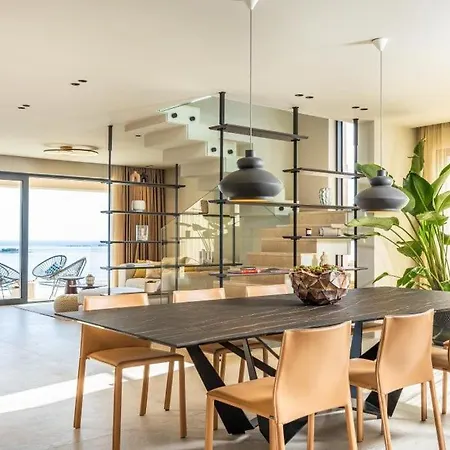 Luxury K&j Vila Mlini